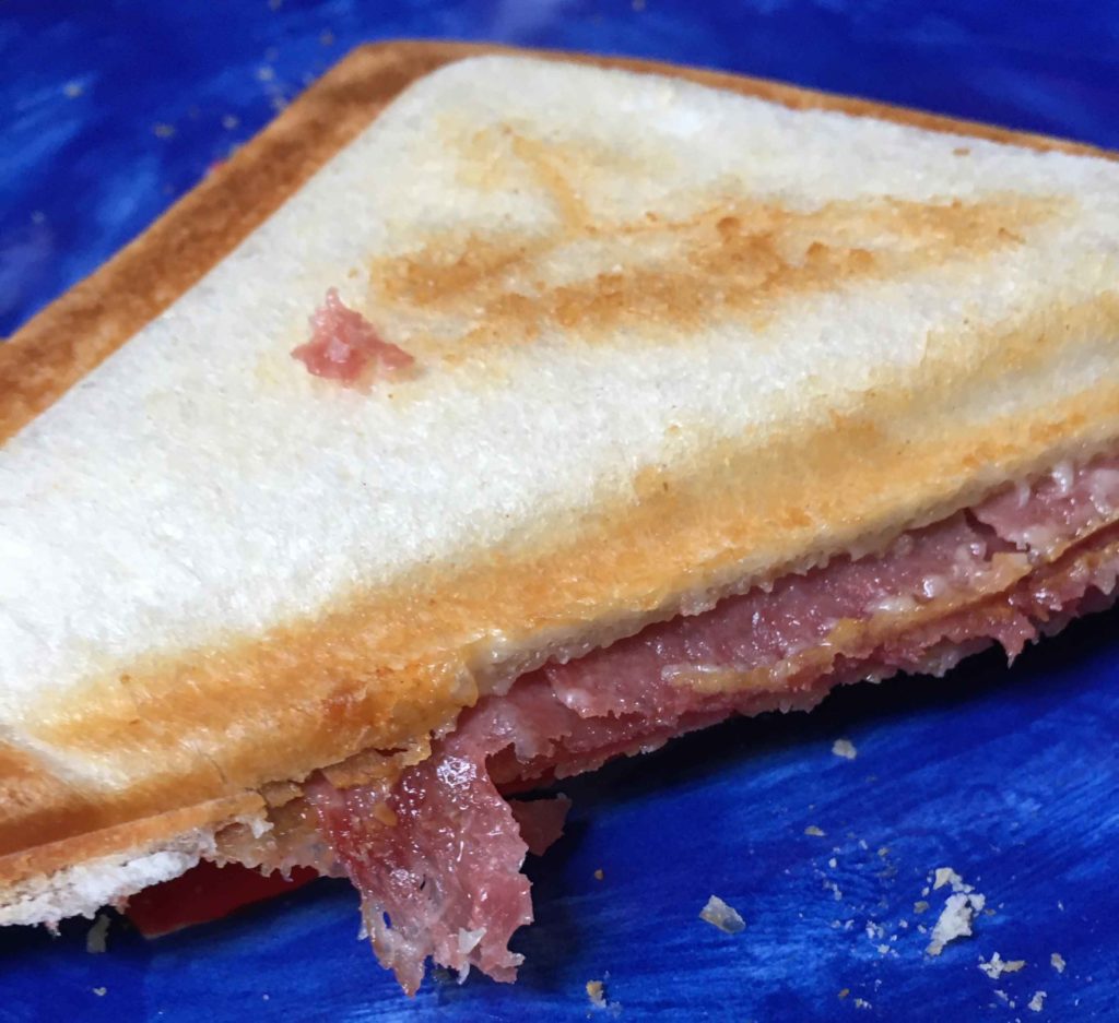 Gouda-and-salami-toastie