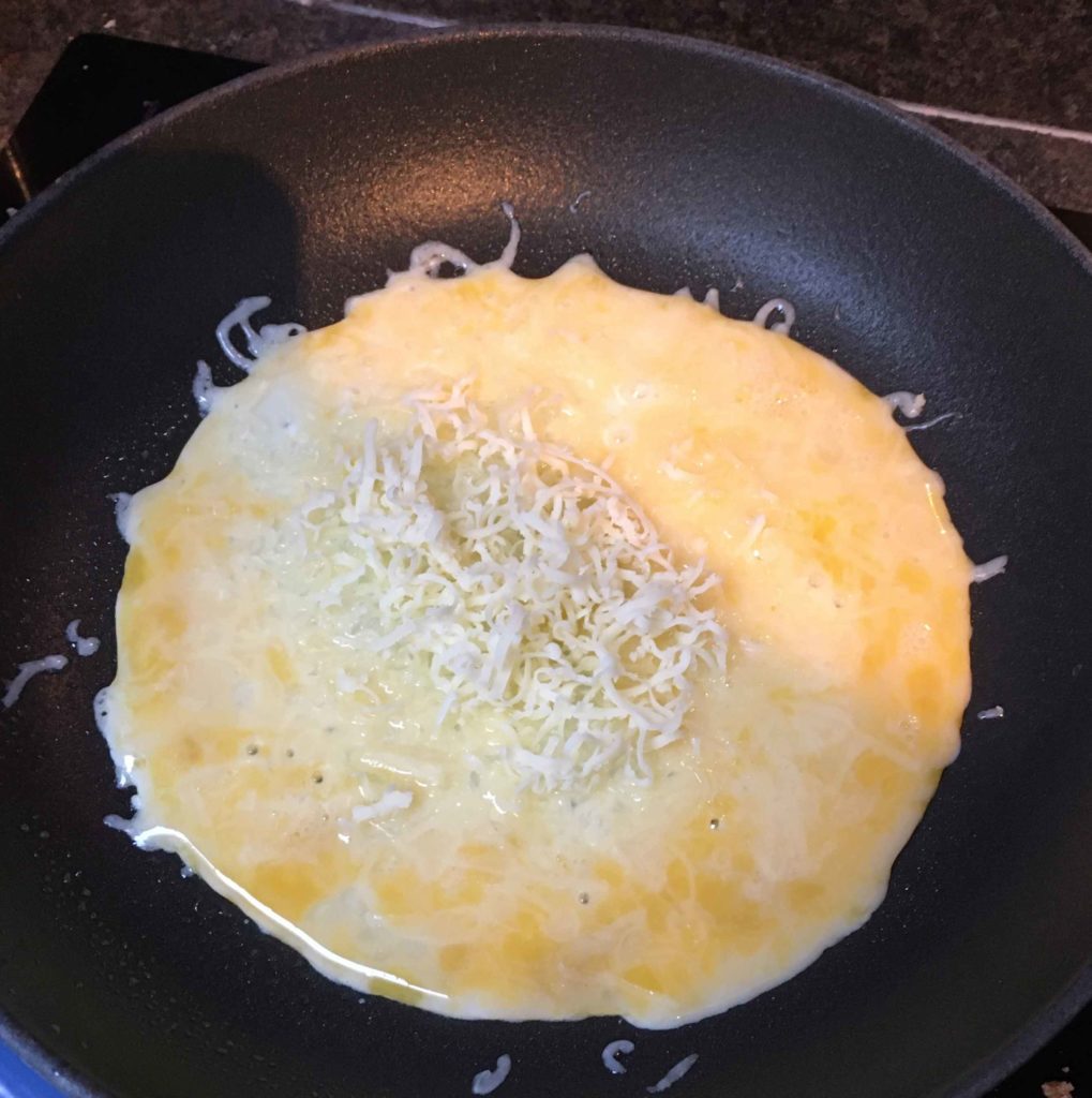 Add-the-cheese-to-the-omelette