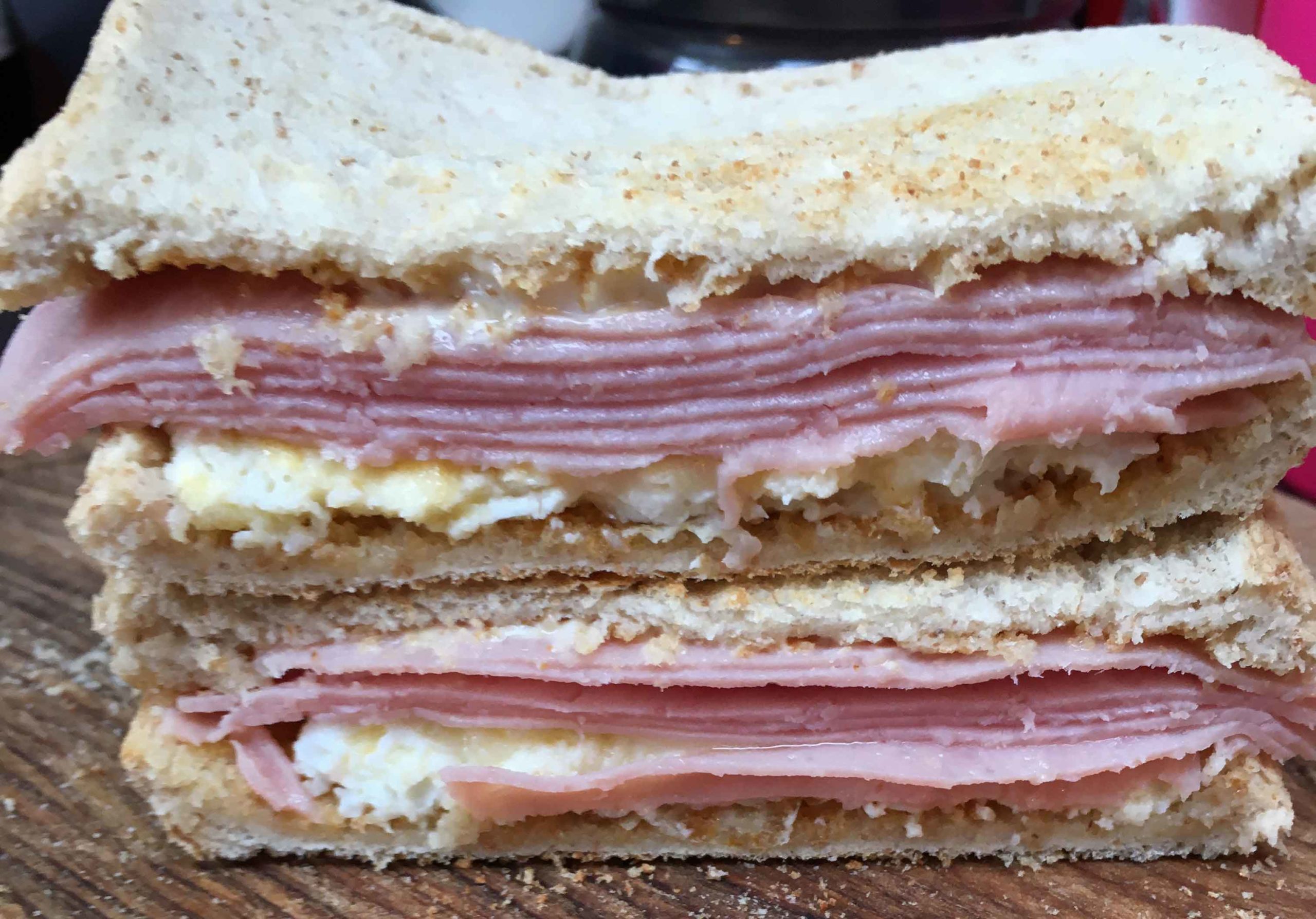 breakfast-omelette-toastie