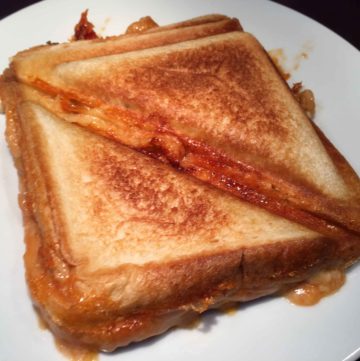 Baked-Bean-and-cheese-toastie