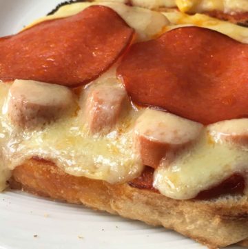 Slice-of-Pizza-Toast