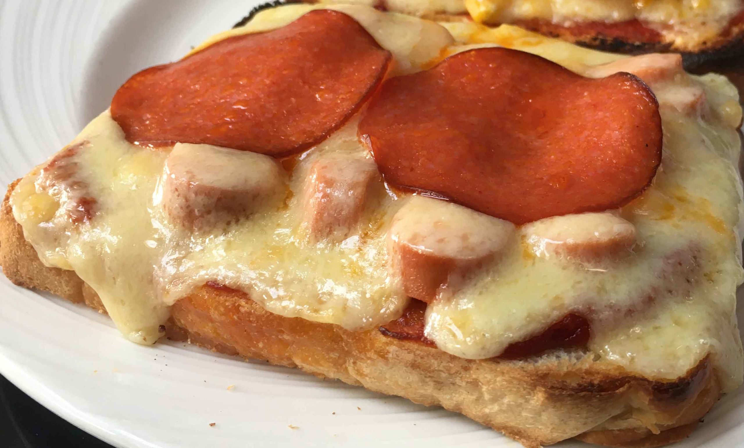 Slice-of-Pizza-Toast